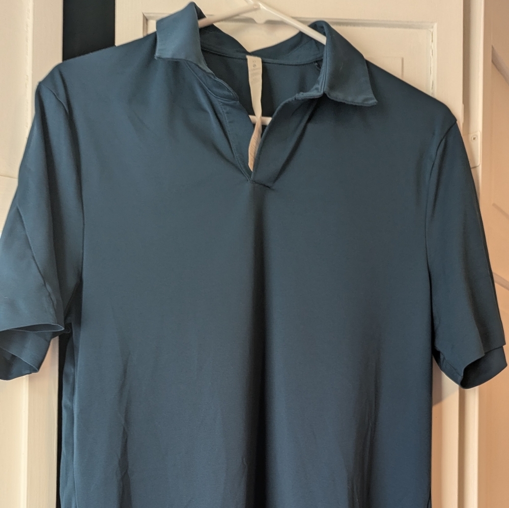 lululemon athletica Men's Polo in Deep Blue